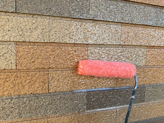 クリア塗料でタイル塗装